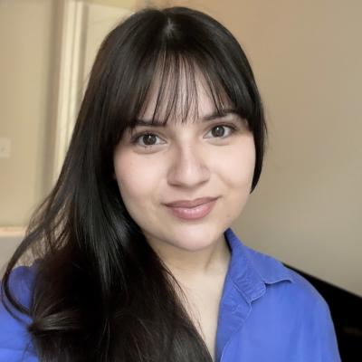 Andrea Alarcon headshot