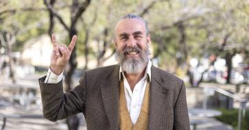 Professor Ben Bays' headshot