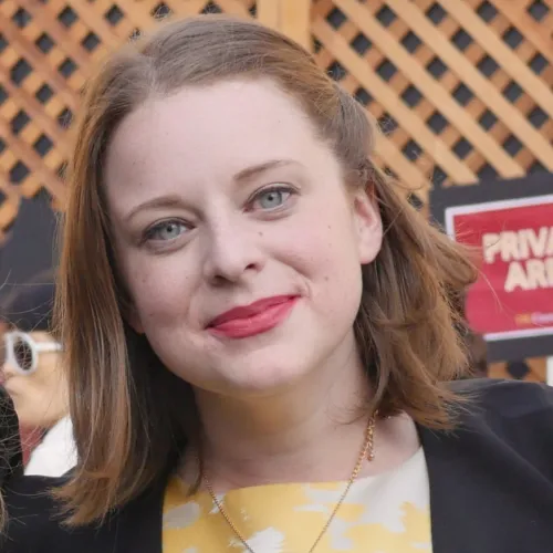 Margaret Steinhauer Headshot