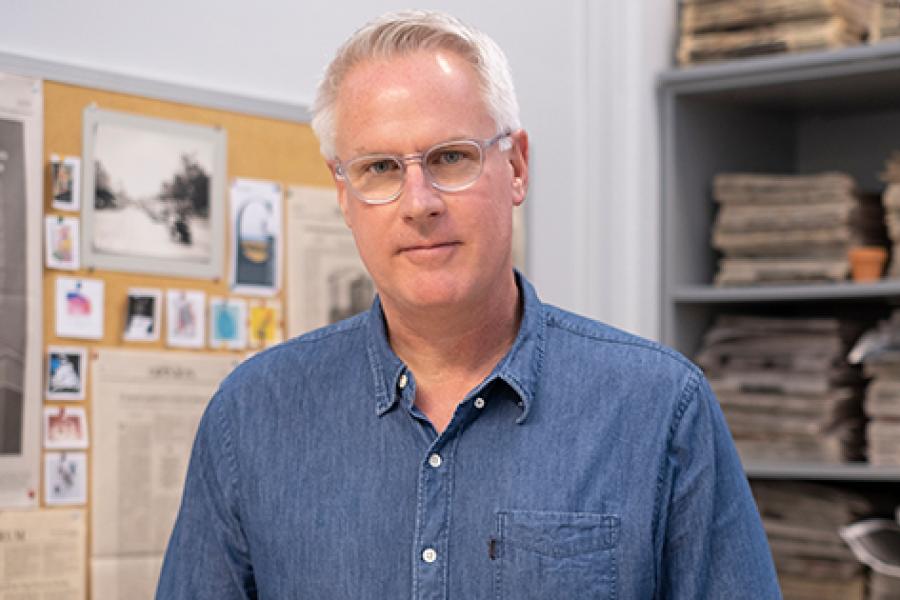 Moody College of Communication graduate John Moore has focused on border and immigration visual reporting since 2008. His recent work was named World Press Photo of the Year. 